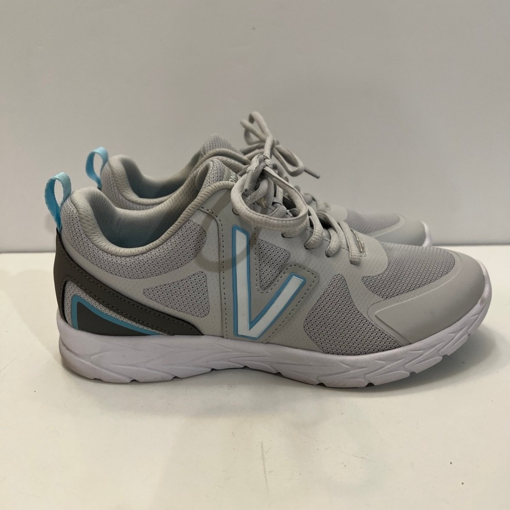 VIONIC MILES II SNEAKER WOMENS SZ 6.5
